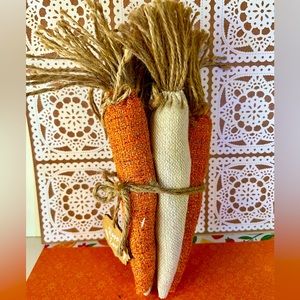 Bunch of 5 Rustic Fabric Easter Carrots Decoration Twine Tops Wood Disc